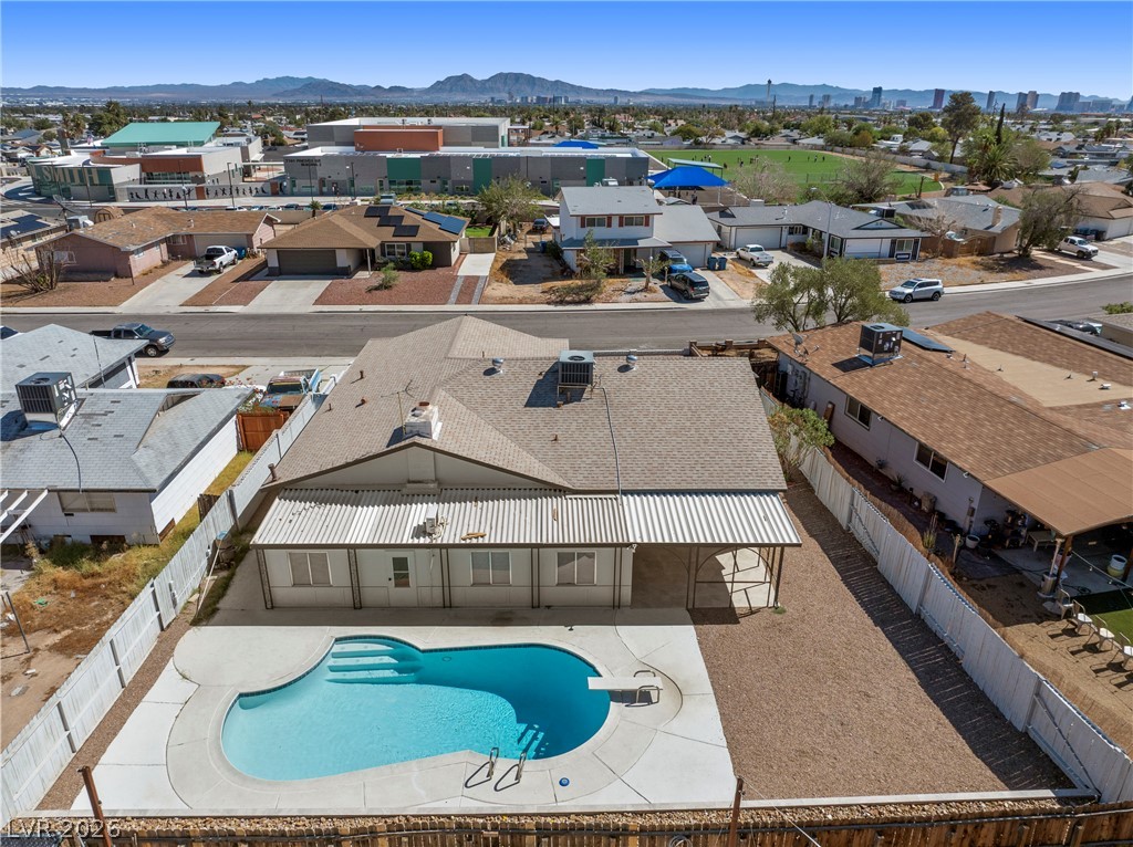324 Lakehurst Road Las Vegas NV 89145