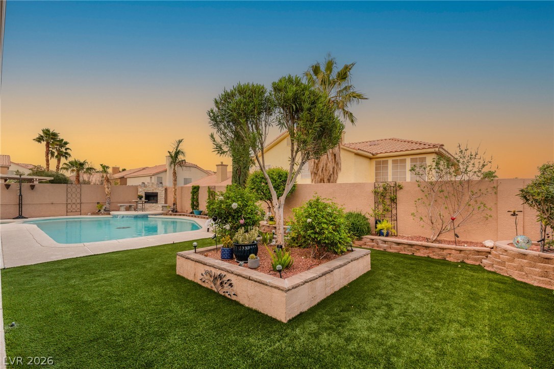 3950 Candleglow Court Las Vegas NV 89147