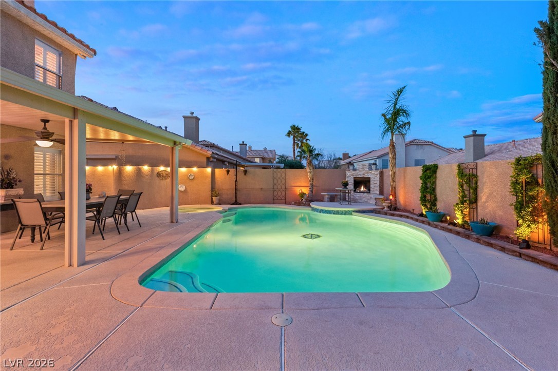 3950 Candleglow Court Las Vegas NV 89147