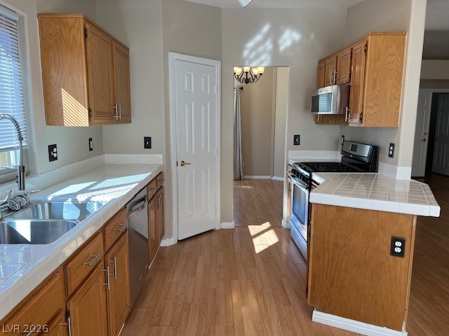 413 Palegold Street Henderson NV 89012