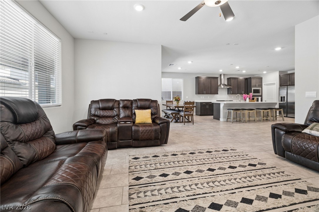 1867 Michael Springs Place North Las Vegas NV 89084