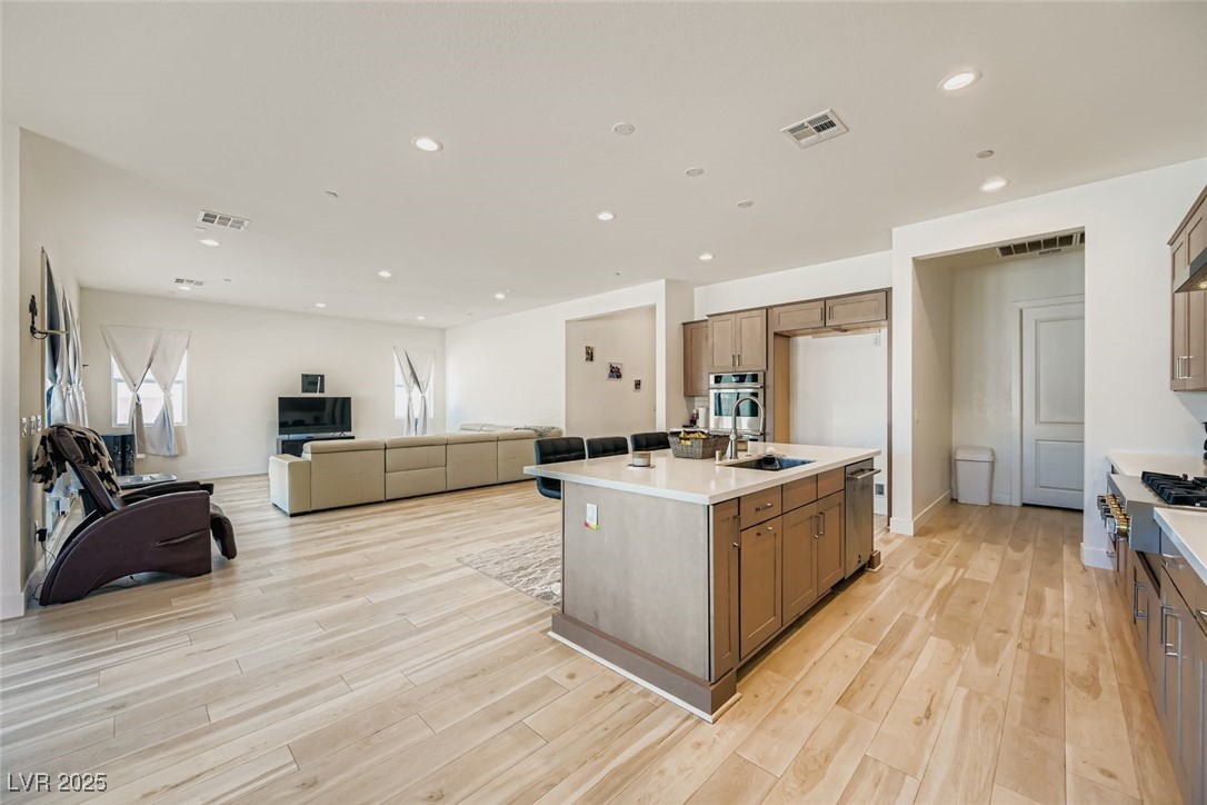 5714 Kings Bluff Avenue Las Vegas NV 89131