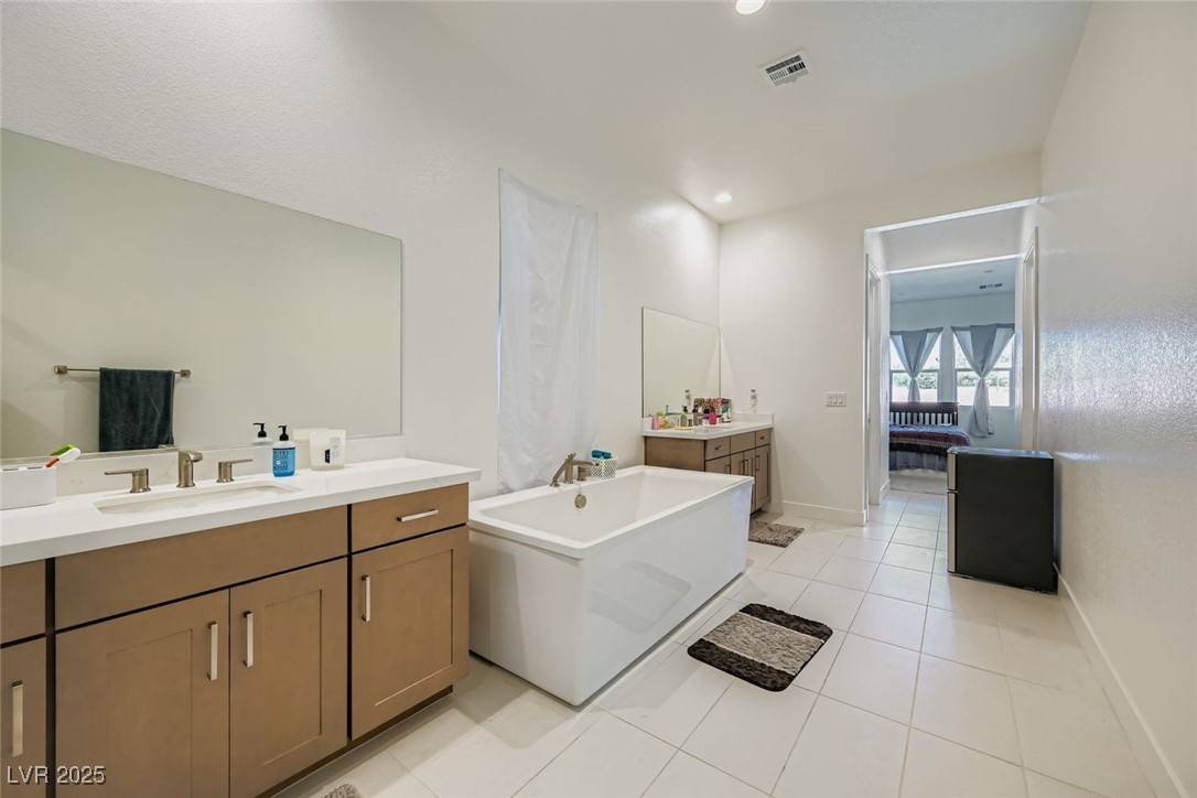 5714 Kings Bluff Avenue Las Vegas NV 89131