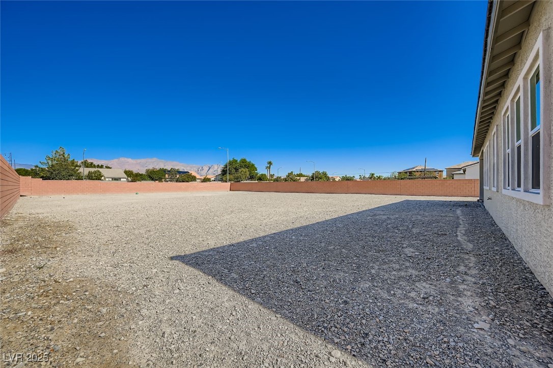 5714 Kings Bluff Avenue Las Vegas NV 89131