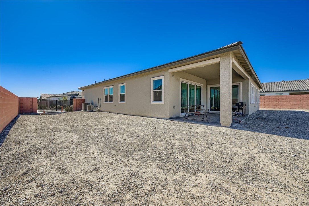 5714 Kings Bluff Avenue Las Vegas NV 89131