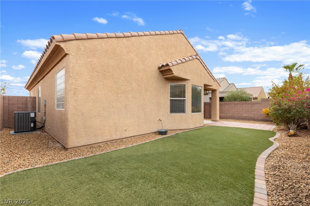 3931 Shetland Pony Street Las Vegas NV 89122