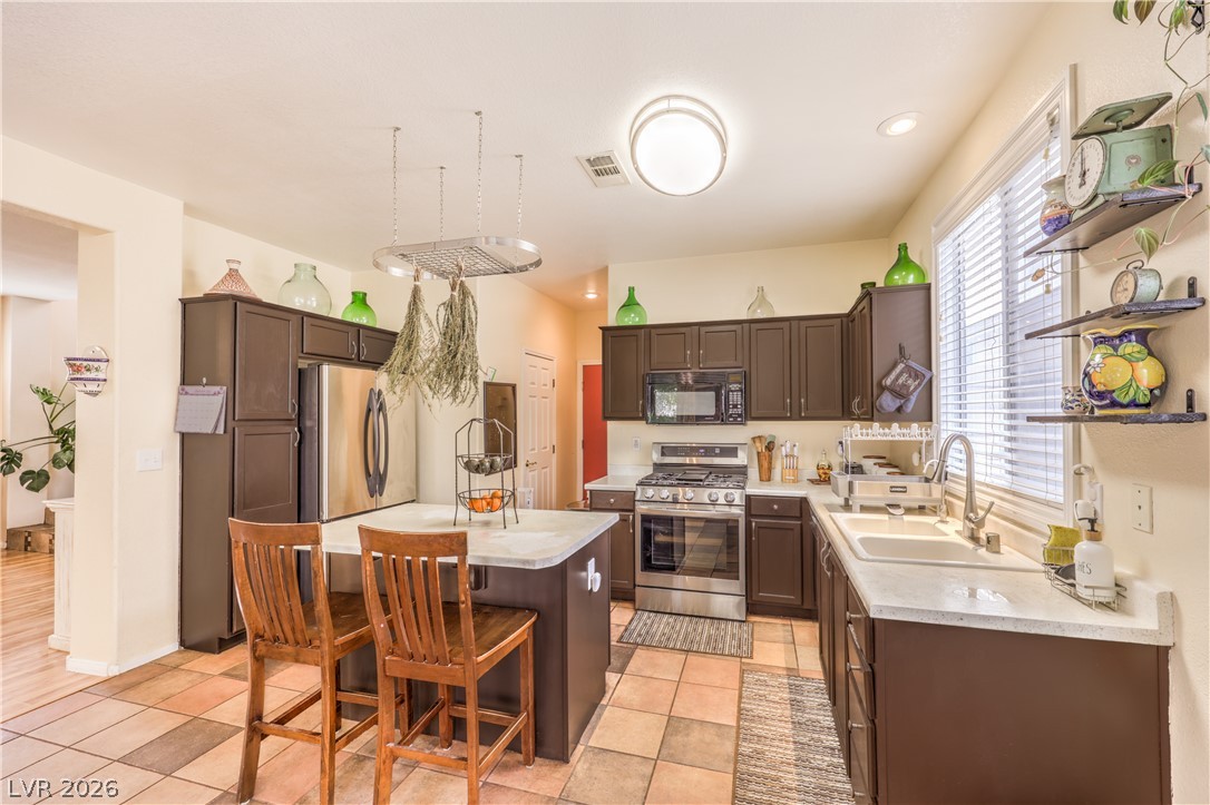 8900 Crooked Shell Avenue Las Vegas NV 89143