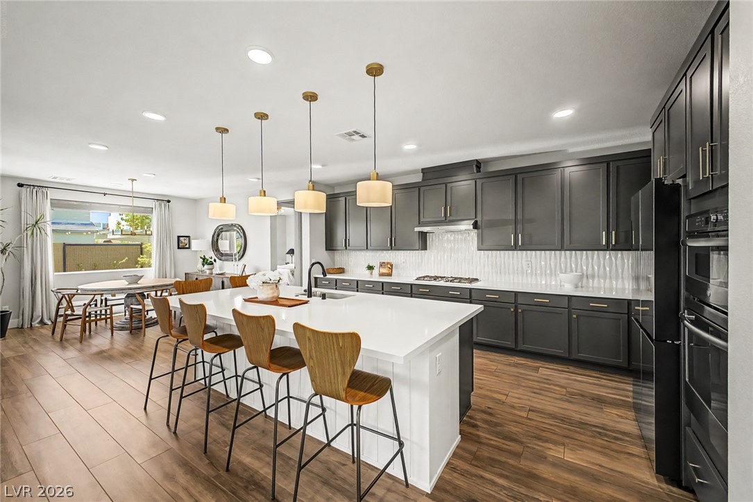 10267 Midnight Meteor Avenue Las Vegas NV 89166