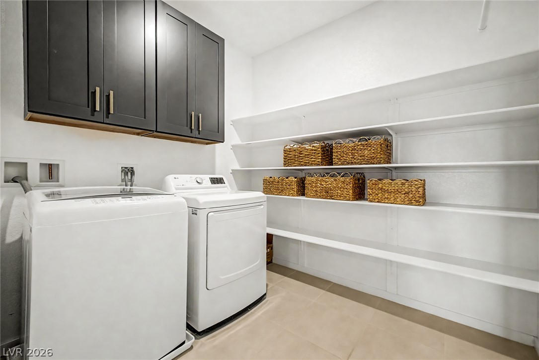 10267 Midnight Meteor Avenue Las Vegas NV 89166