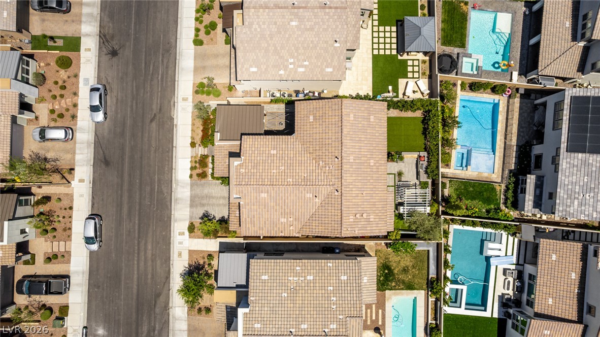 10267 Midnight Meteor Avenue Las Vegas NV 89166