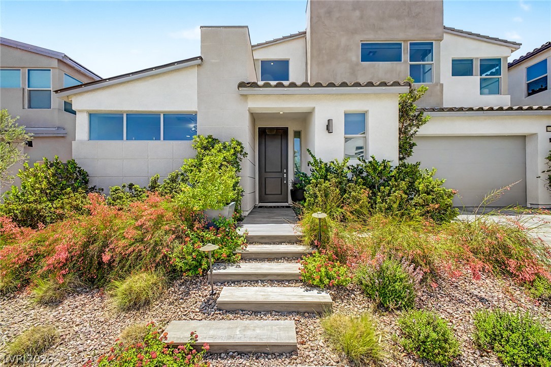 10267 Midnight Meteor Avenue Las Vegas NV 89166