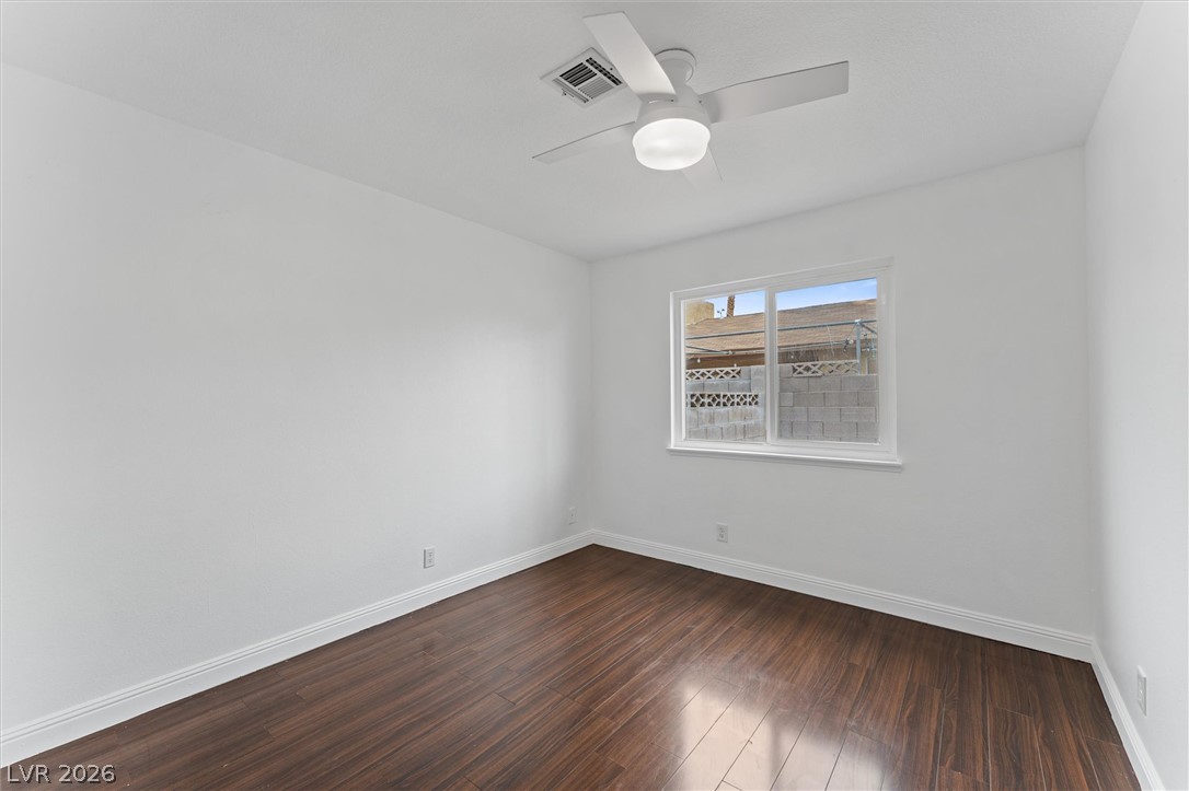 6364 Whippoorwill Way Las Vegas NV 89103