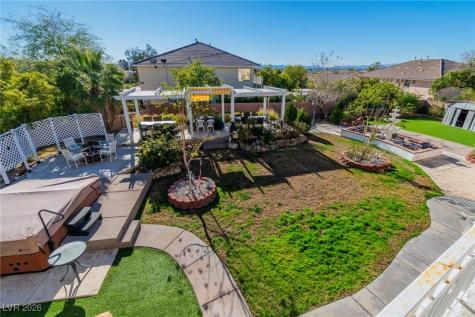 6681 Blue Sapphire Avenue Las Vegas NV 89110