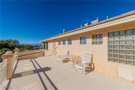 6681 Blue Sapphire Avenue Las Vegas NV 89110