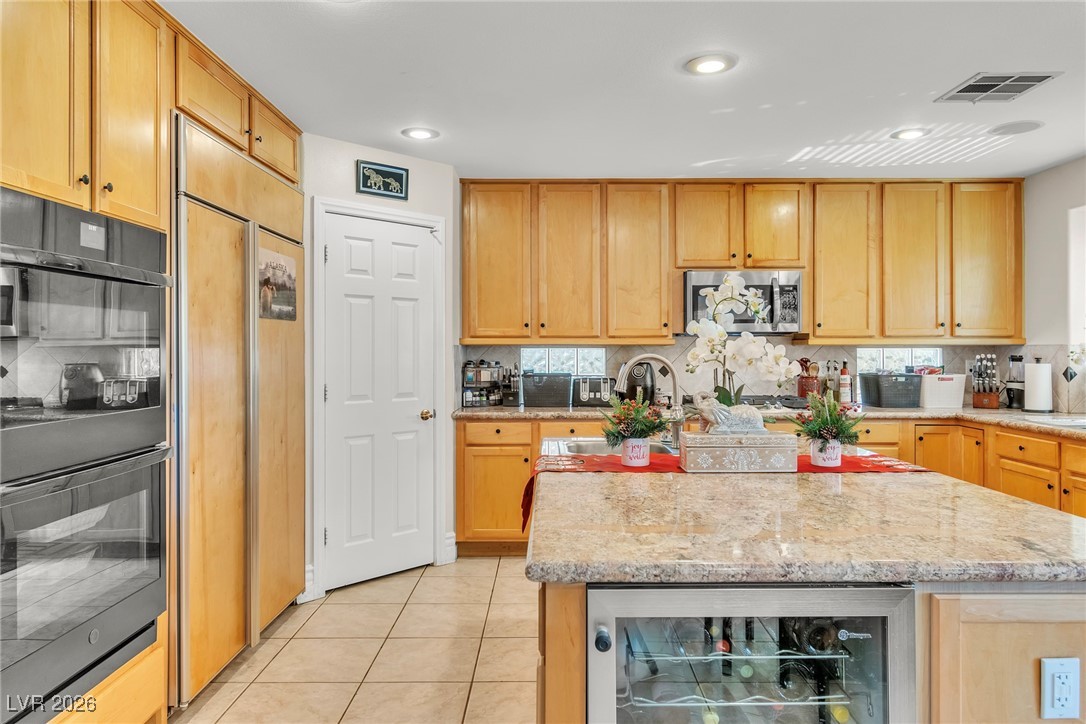 6681 Blue Sapphire Avenue Las Vegas NV 89110
