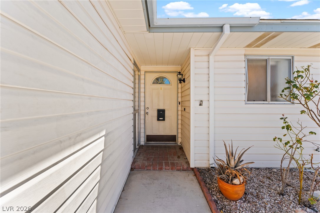 7313 Gray Street Las Vegas NV 89145