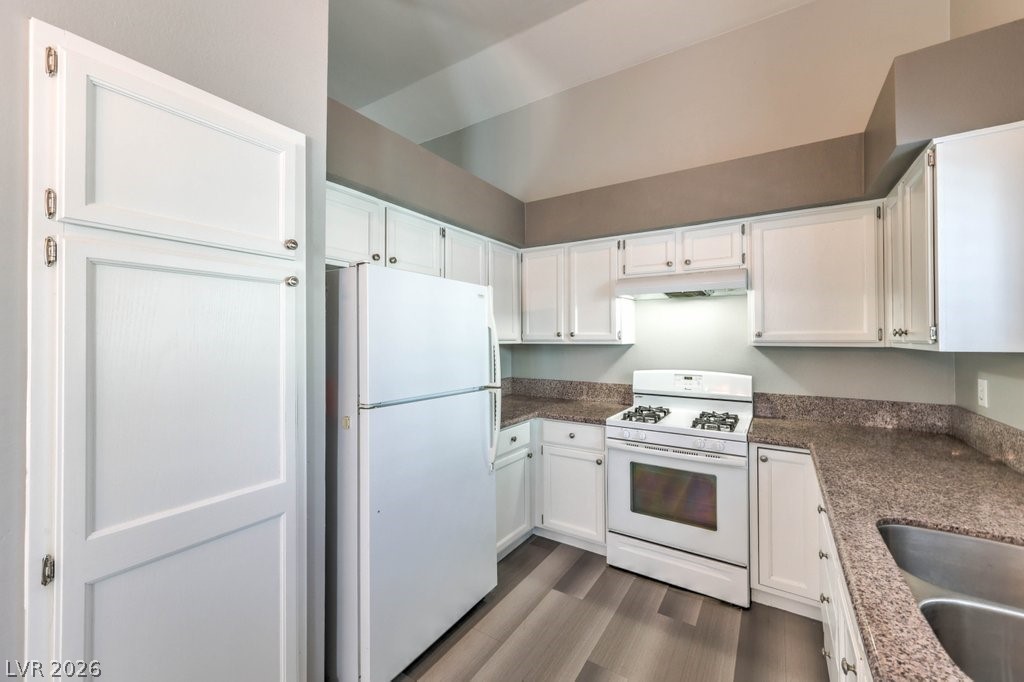 927 Anchor Drive Henderson NV 89015