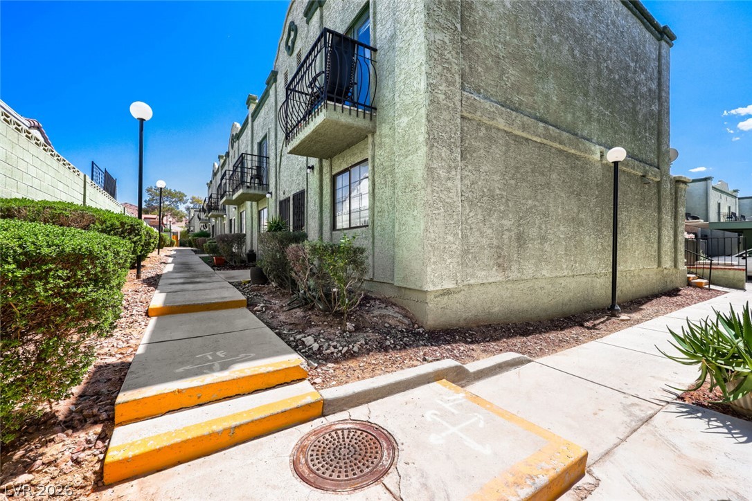7066 Burcot Avenue B62 Las Vegas NV 89156