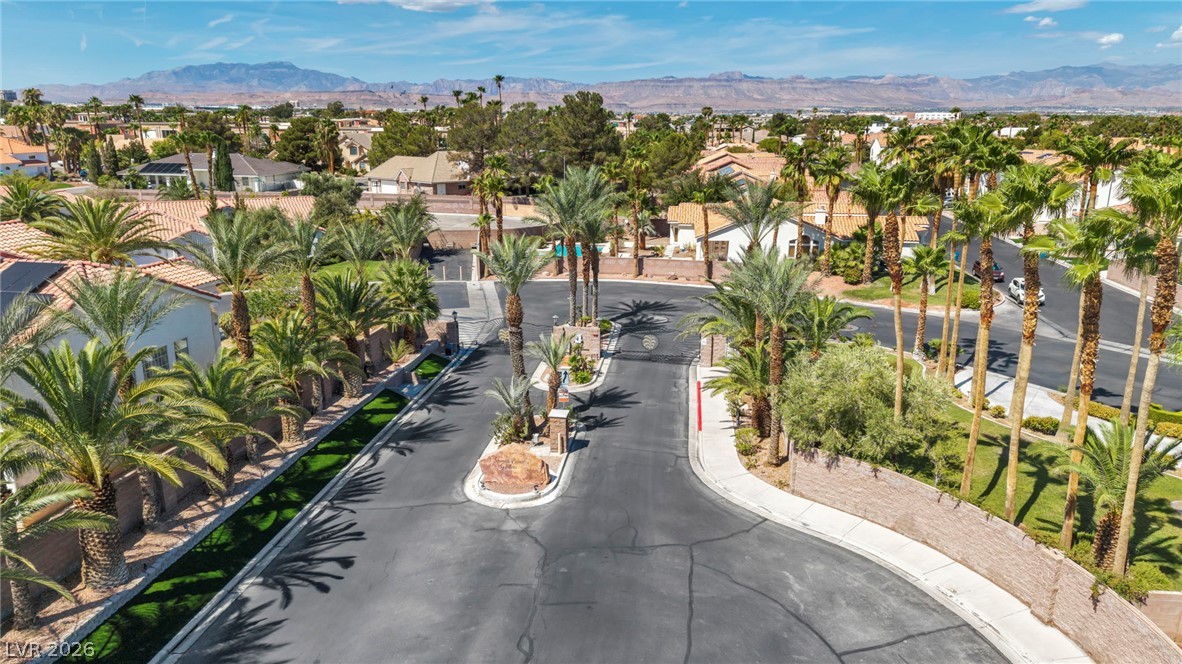 5569 Wild Olive Street Las Vegas NV 89118