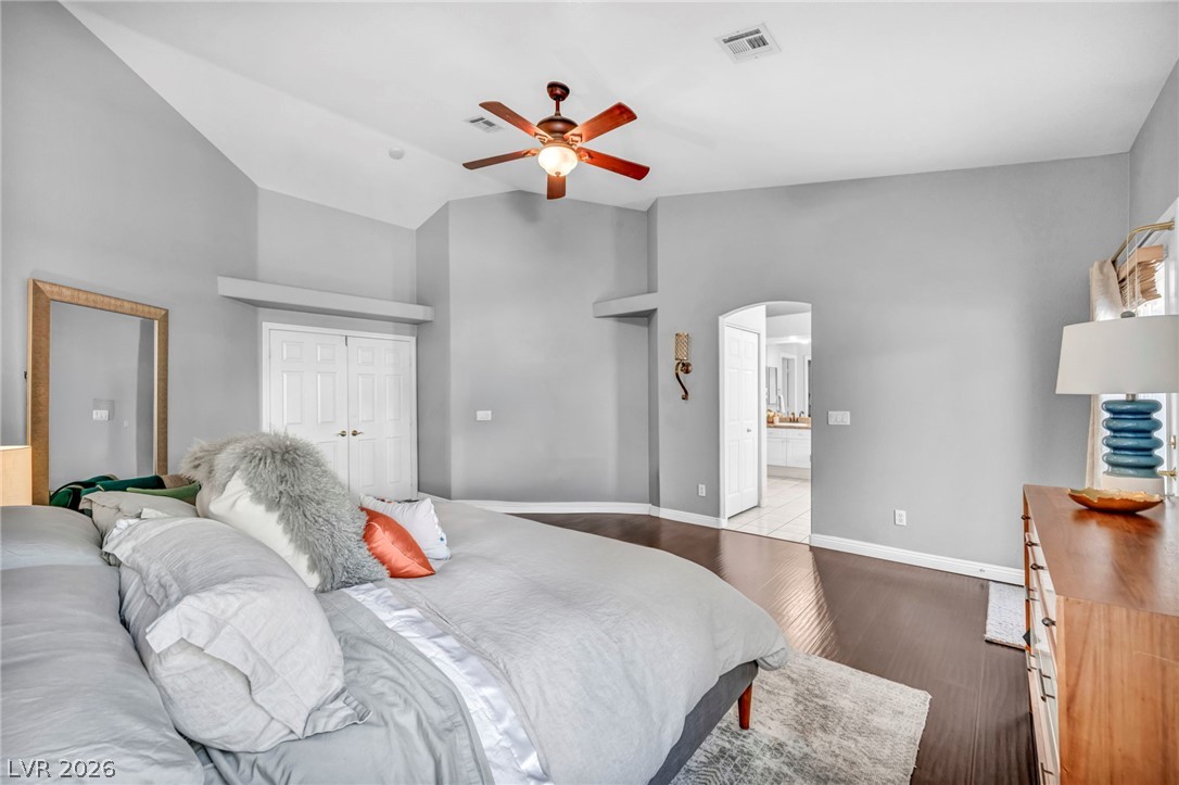 5569 Wild Olive Street Las Vegas NV 89118