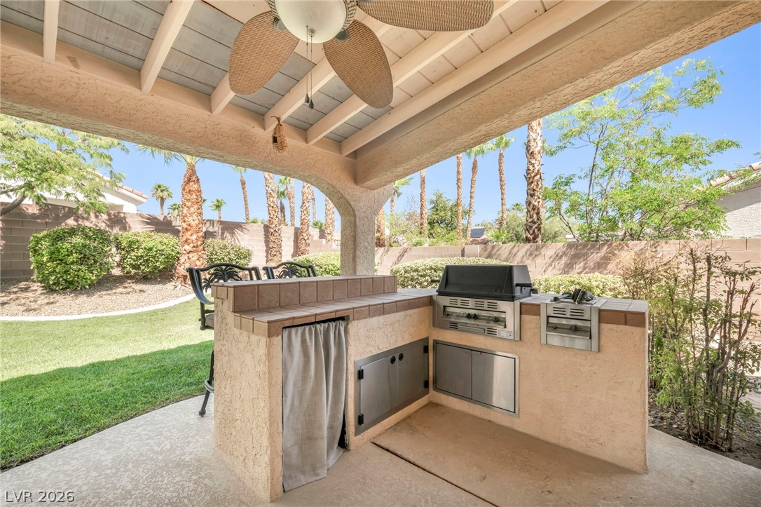 5569 Wild Olive Street Las Vegas NV 89118