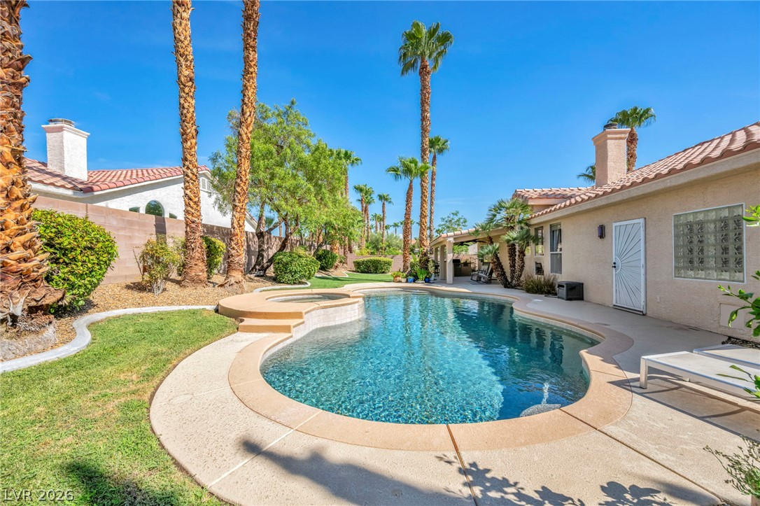 5569 Wild Olive Street Las Vegas NV 89118
