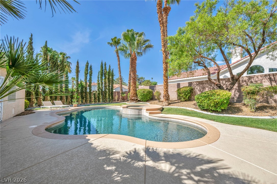 5569 Wild Olive Street Las Vegas NV 89118