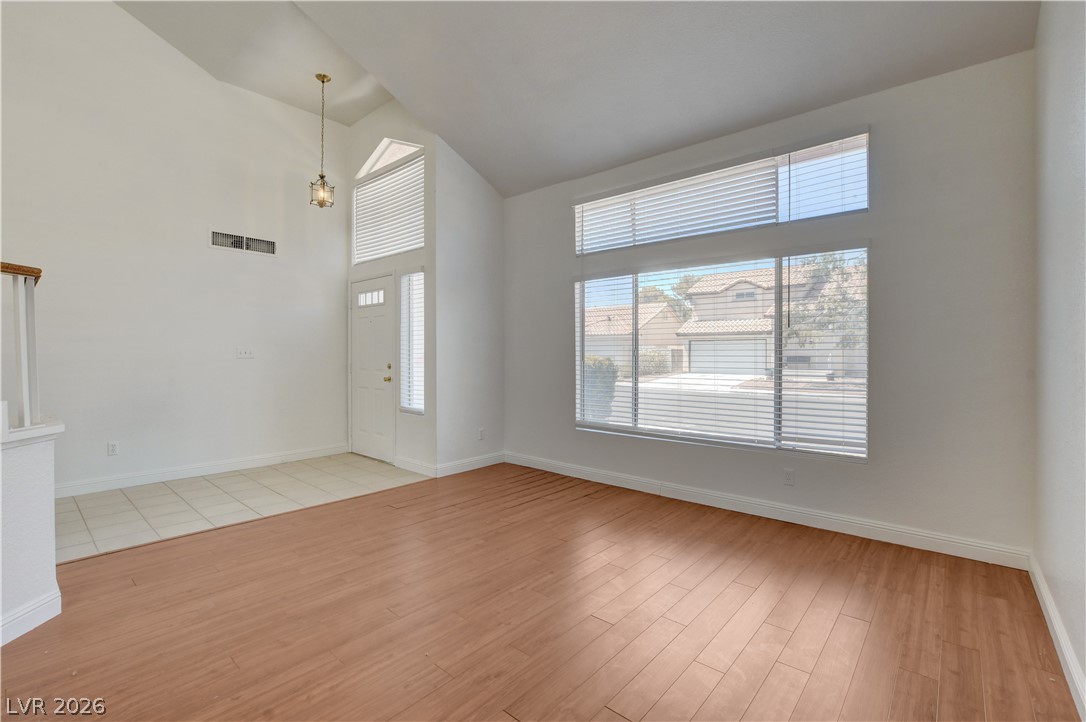 1427 Desert Ridge Avenue North Las Vegas NV 89031