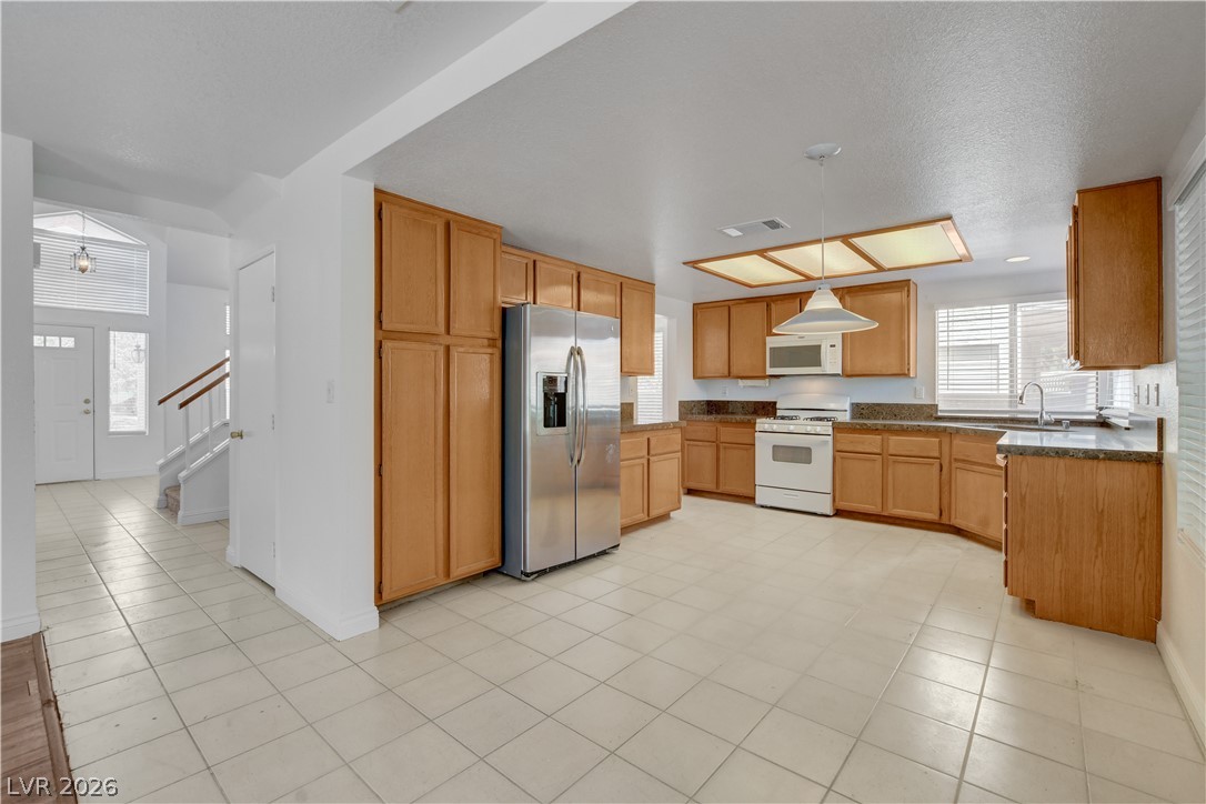 1427 Desert Ridge Avenue North Las Vegas NV 89031