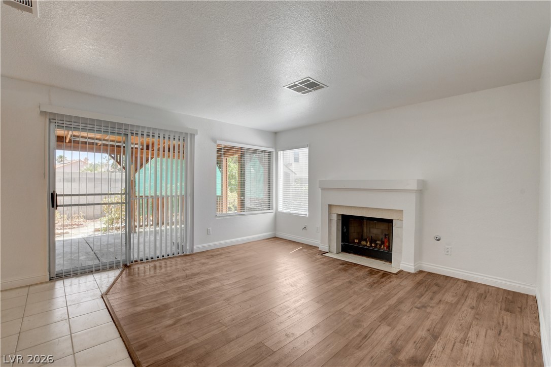 1427 Desert Ridge Avenue North Las Vegas NV 89031