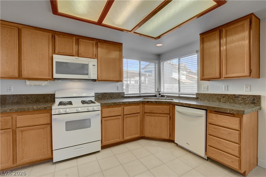 1427 Desert Ridge Avenue North Las Vegas NV 89031