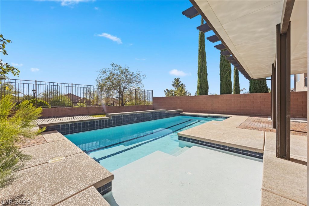 2609 Chateau Clermont Street Henderson NV 89044