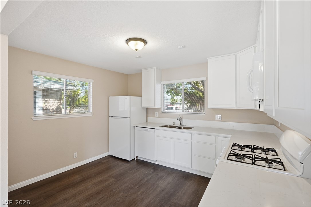 5416 Burntwood Way Las Vegas NV 89108
