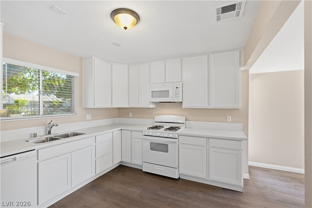 5416 Burntwood Way Las Vegas NV 89108
