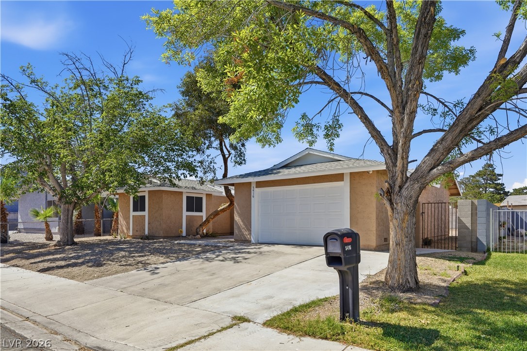 5416 Burntwood Way Las Vegas NV 89108