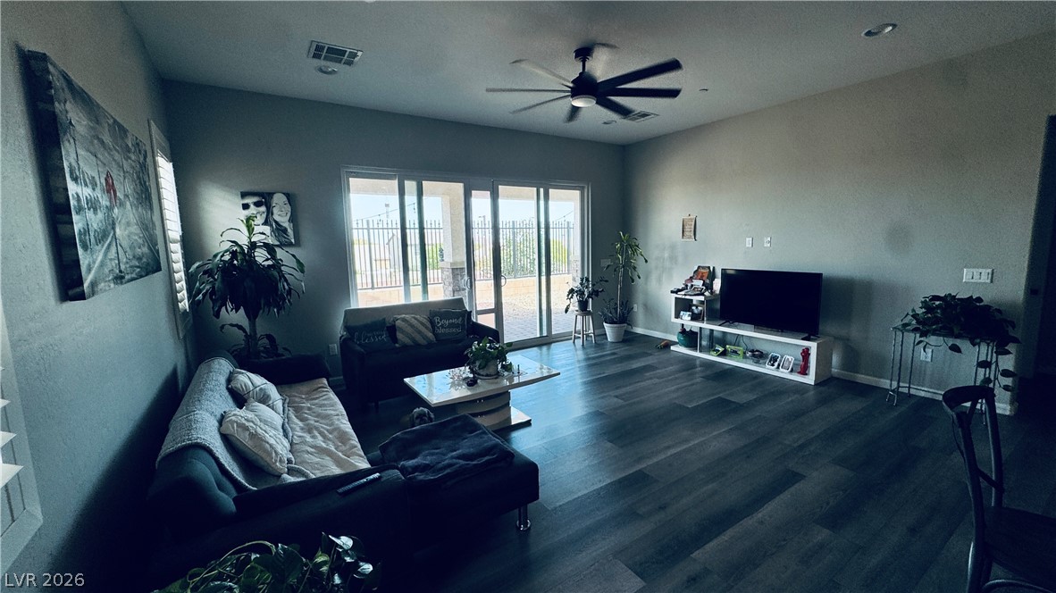 7406 Hadnot Street Las Vegas NV 89166