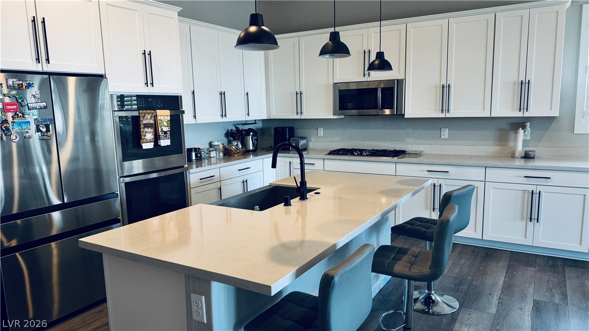 7406 Hadnot Street Las Vegas NV 89166