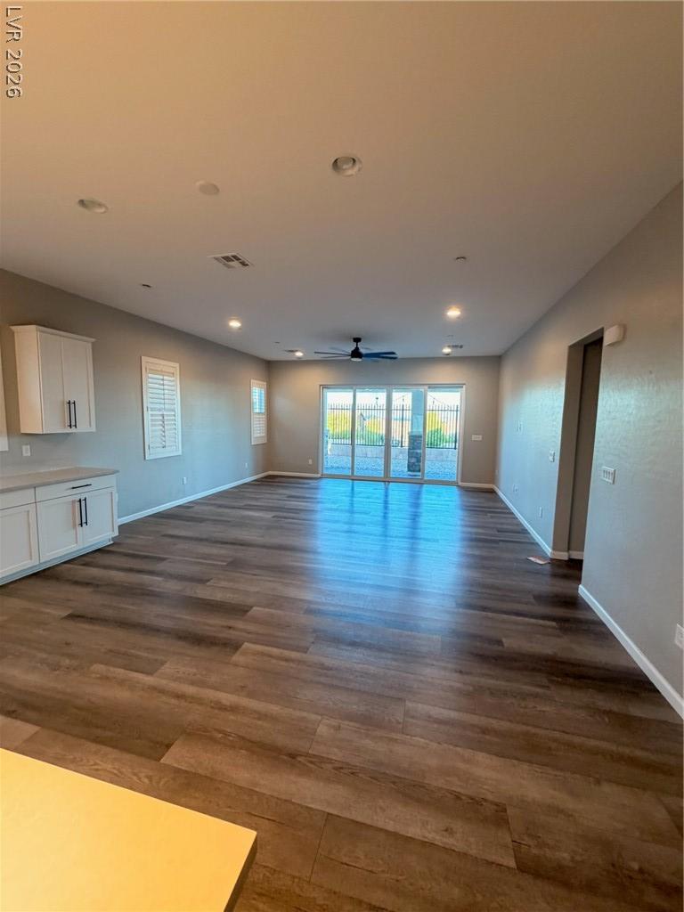 7406 Hadnot Street Las Vegas NV 89166