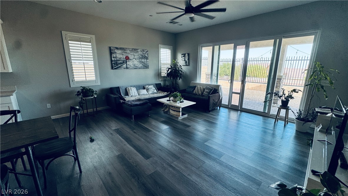 7406 Hadnot Street Las Vegas NV 89166