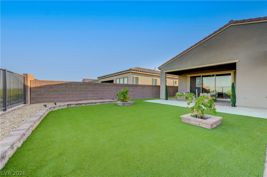 406 Nine Mile Creek Drive Las Vegas NV 89138