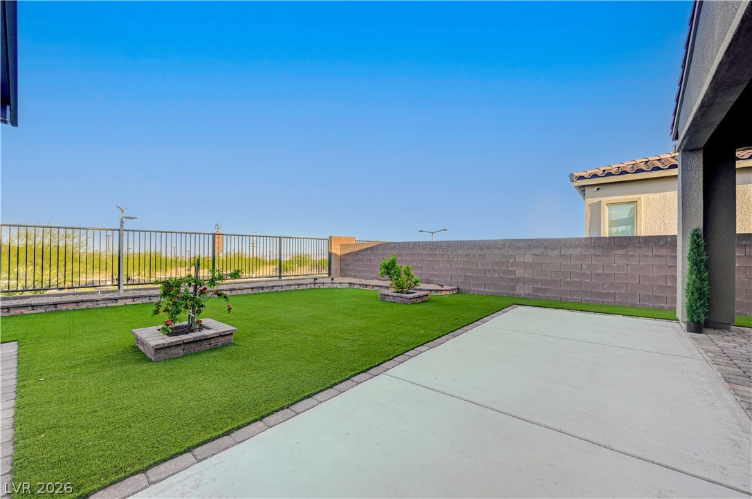 406 Nine Mile Creek Drive Las Vegas NV 89138