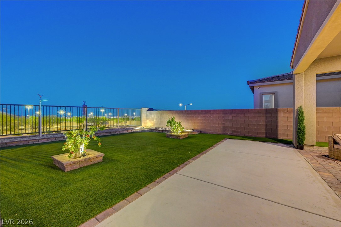 406 Nine Mile Creek Drive Las Vegas NV 89138
