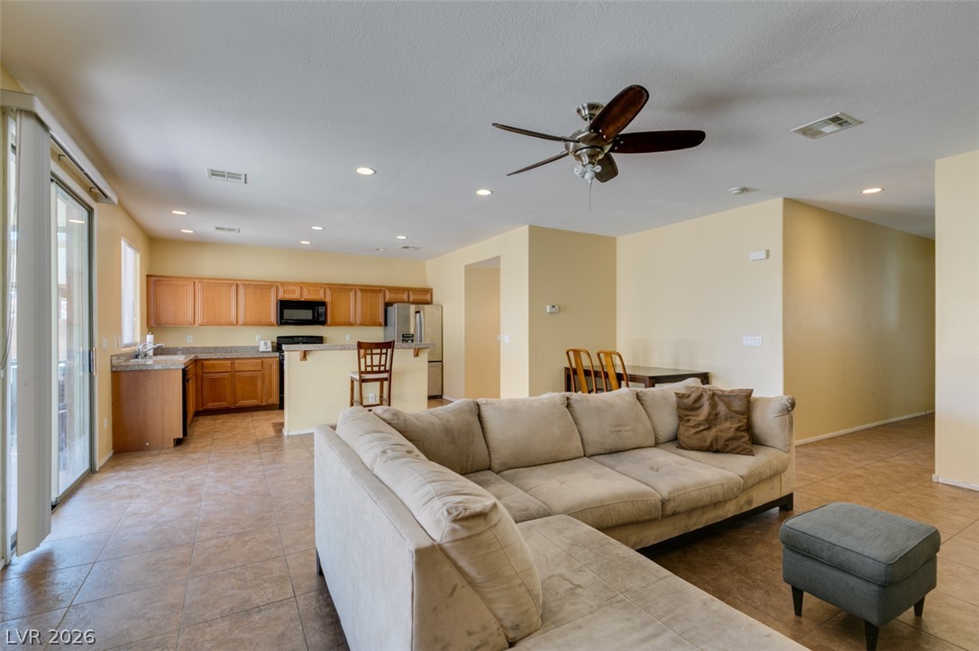 4998 Lavaliere Avenue Las Vegas NV 89139