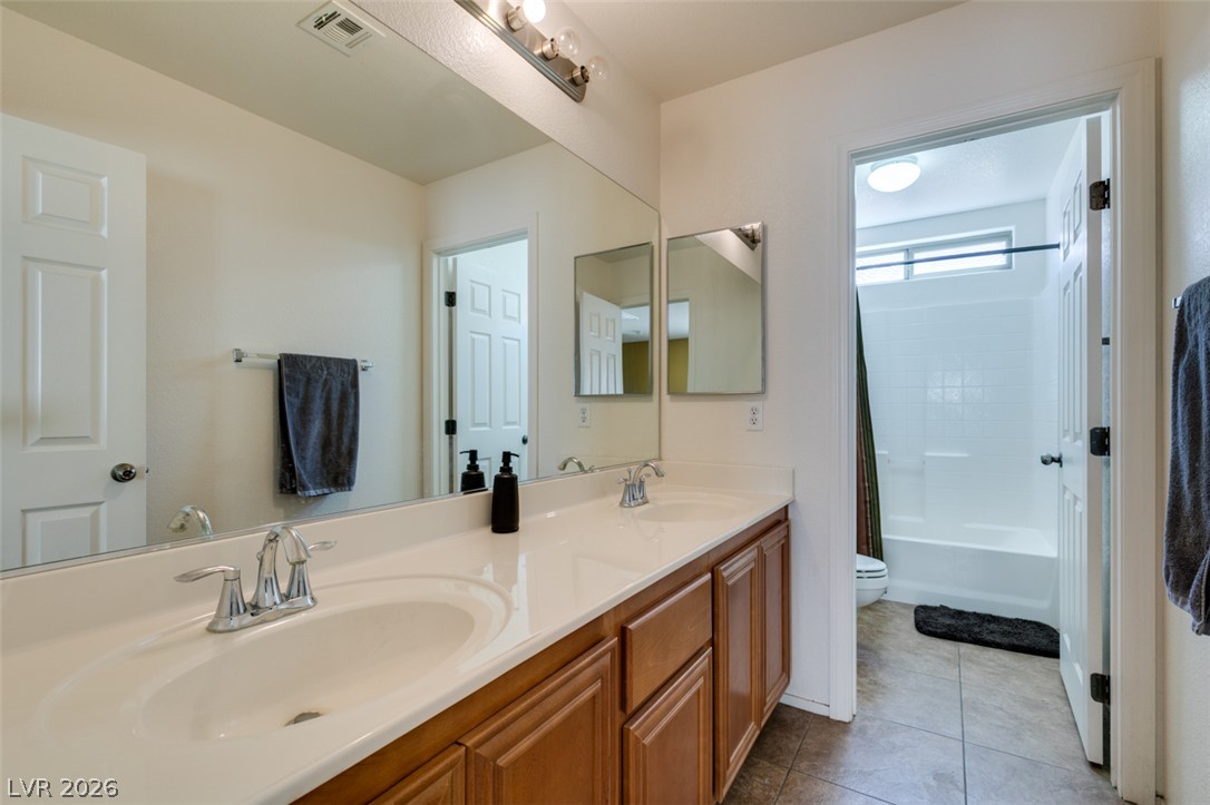 4998 Lavaliere Avenue Las Vegas NV 89139