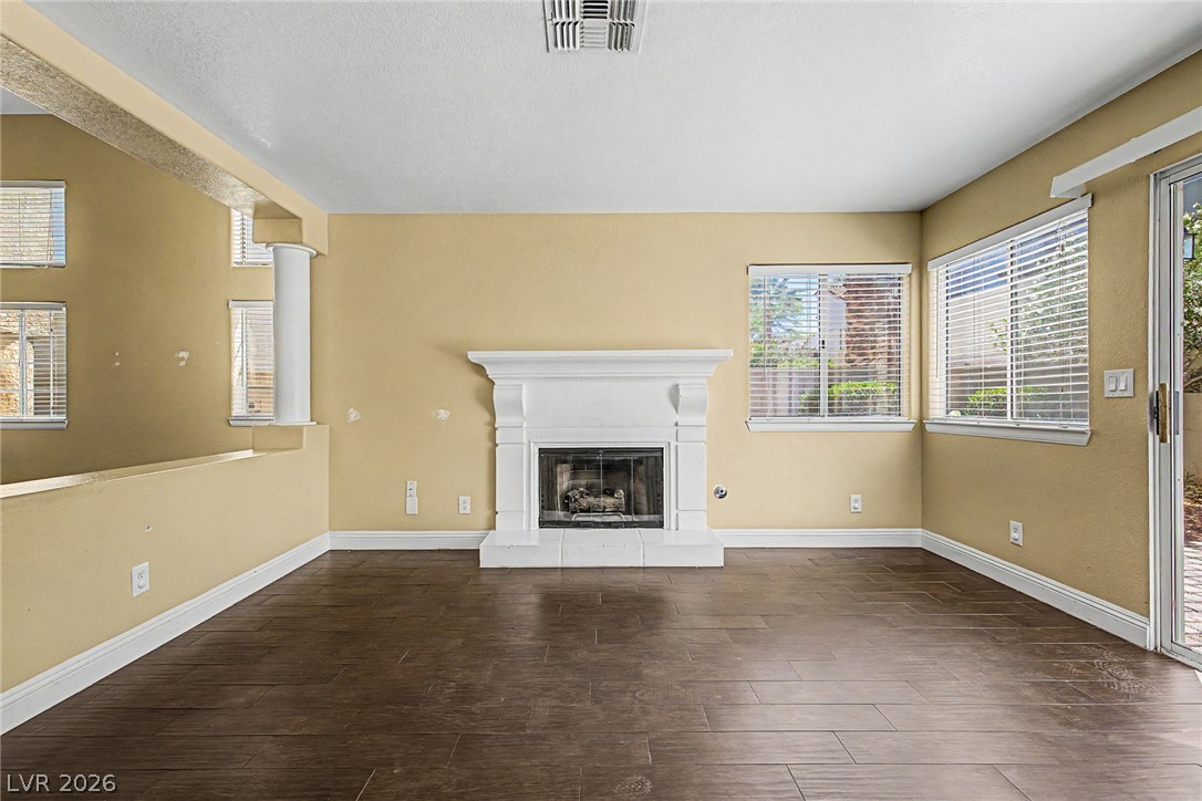 1825 Glenwillow Drive Las Vegas NV 89117