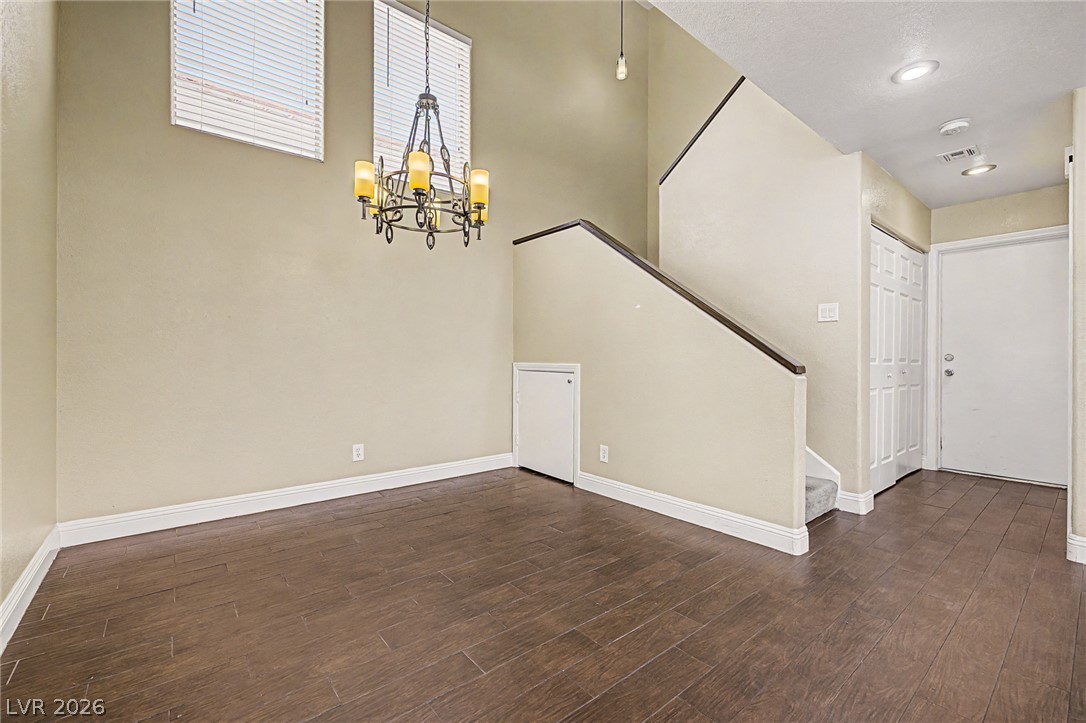 1825 Glenwillow Drive Las Vegas NV 89117