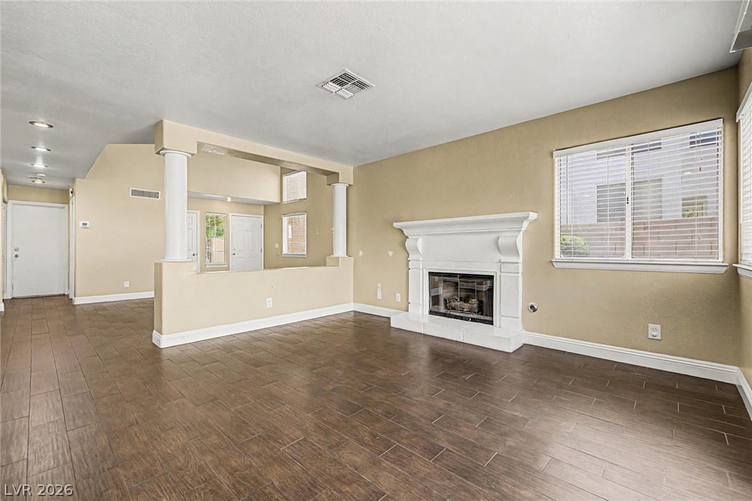 1825 Glenwillow Drive Las Vegas NV 89117