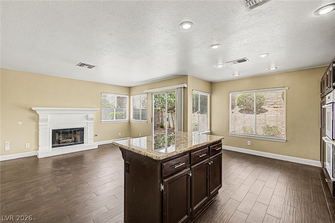 1825 Glenwillow Drive Las Vegas NV 89117