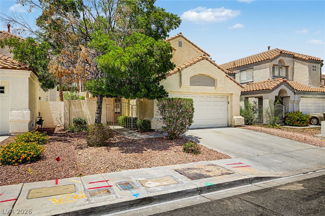 1825 Glenwillow Drive Las Vegas NV 89117