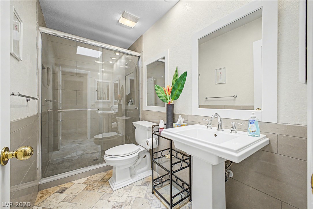 7159 Mission Hills Drive Las Vegas NV 89113